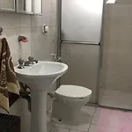 Quarto Em Apartamento