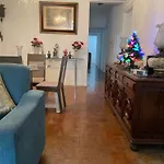 Quarto Em Apartamento